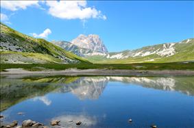 Arte, tradiciones e historia a los pies del Gran Sasso