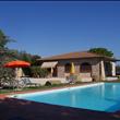 piscina e appartamenti