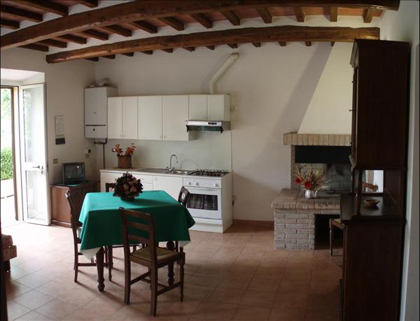 soggiorno - cucina: Agriturismo Perugia